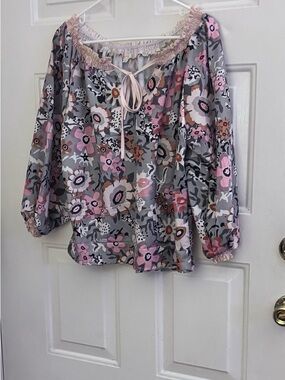 Floral Off-Shoulder Peasant Blouse - Pink & Gray/Mulicolor